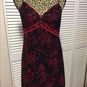 Chemise, red and black.